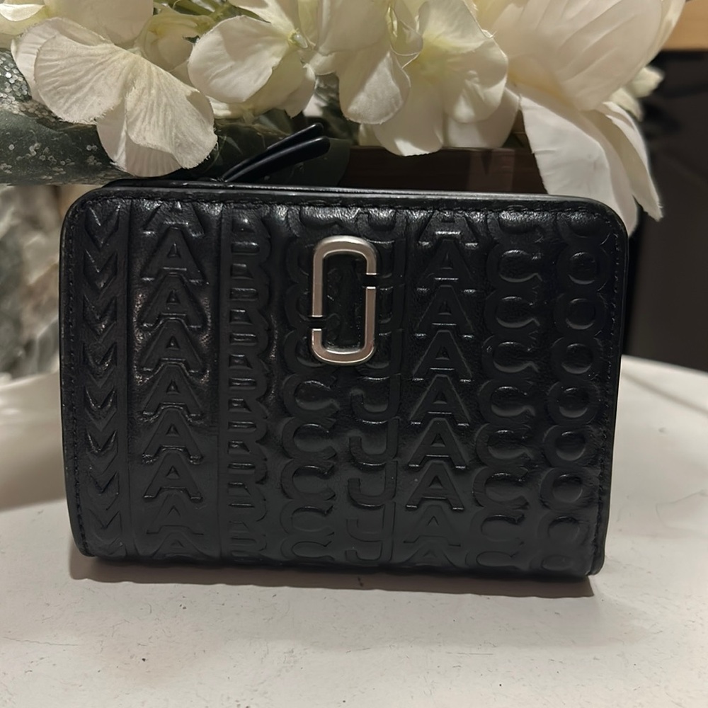 Marc Jacobs Leather Wallet